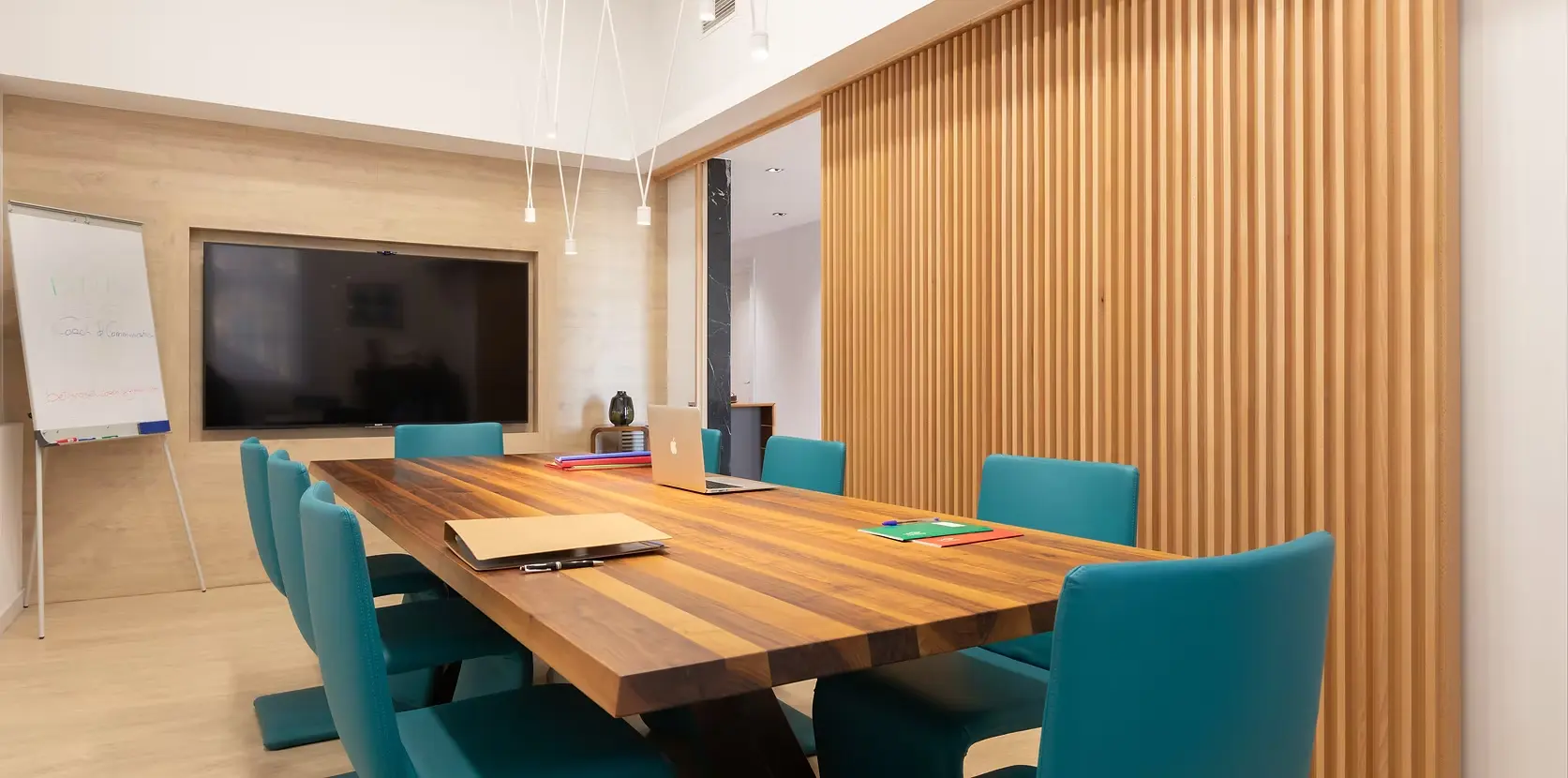 Sala de reuniones del espacio de Beth Rosell en Sant Cugat del Vallès